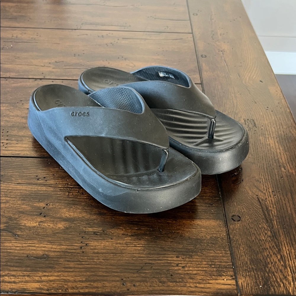 CROCS Black Slide Sandals